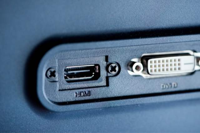 HDMI to connect PS4 to laptop